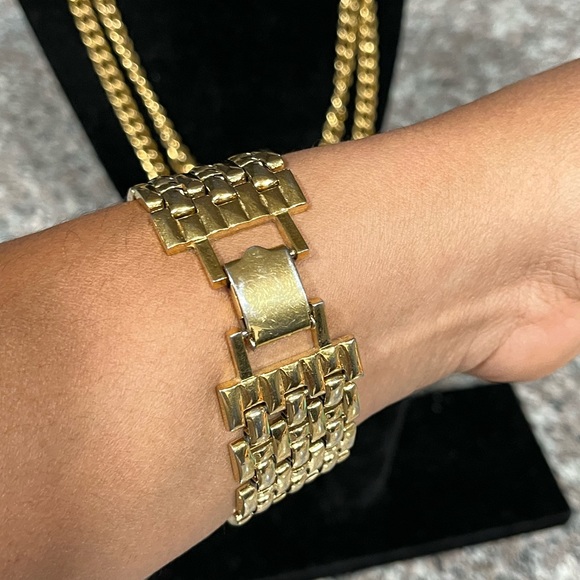 VINTAGE GOLD TONE NAPIER BRACELET - Picture 4 of 6